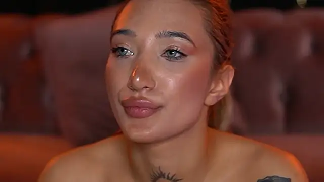 Chat +18 de SiennaJayden ao vivo