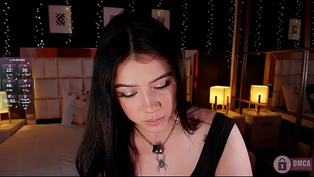emmy_wattsoon's Live XXX Chat