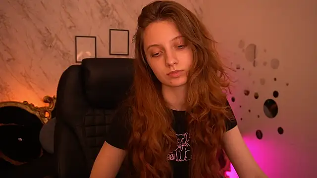 CuteeFoxy – Live XXX-chat
