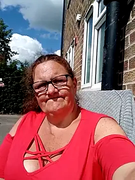 MissQueenBeex's Live XXX Chat