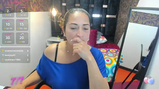 KatteMilf 现场XXX聊天