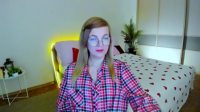 Chat +18 de YourUniverser ao vivo