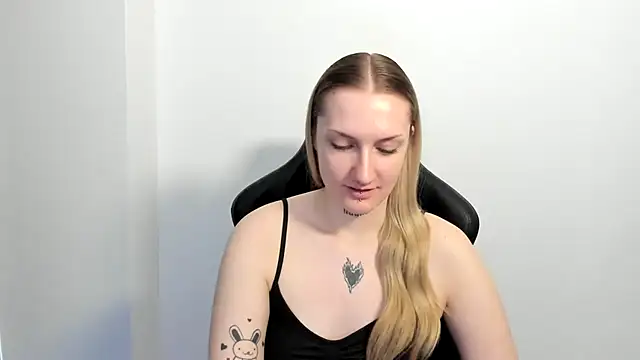 AlexaTease's Live XXX Chat