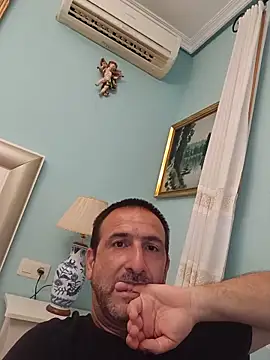 DanTrov79 – Live XXX-chat