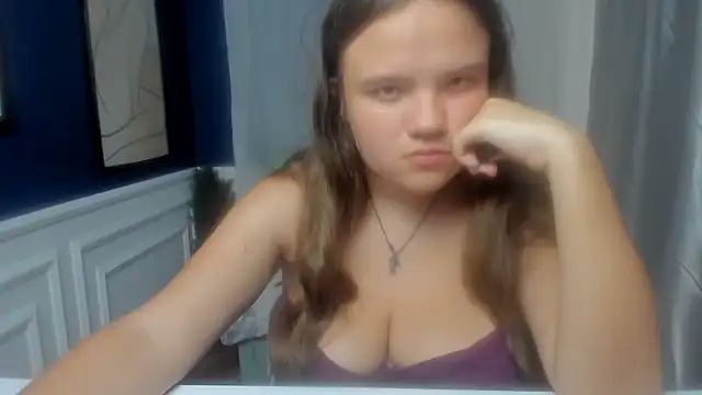 AdeleCruz's Live XXX Chat
