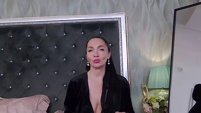 GraceMontclairen Live XXX chat