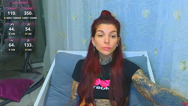 Chat +18 de tattooedBabyy ao vivo