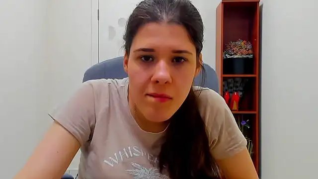 Joannia live XXX chat