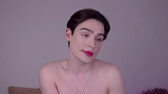 RobbyCharming's Webcam Show