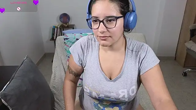 blue__moon_'s Live XXX Chat