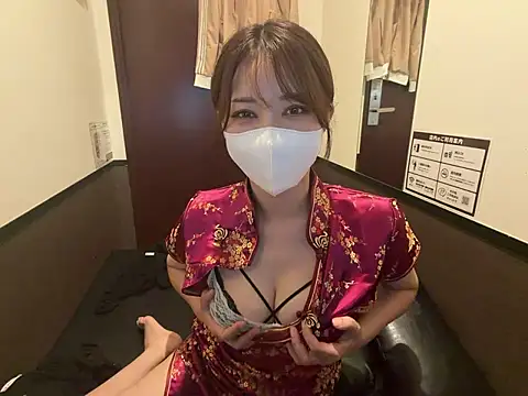 komu_gi_のウェブカメラショー