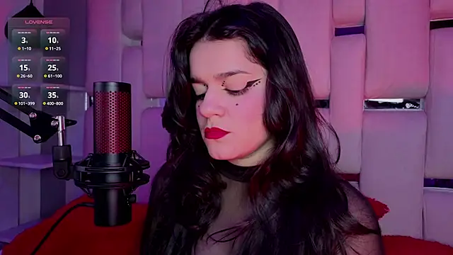 Chat +18 de ValerieKay_ ao vivo