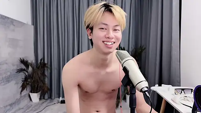 XXX chat uživo modela hafabva