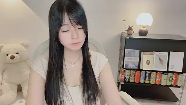 Onechestnut live XXX chat
