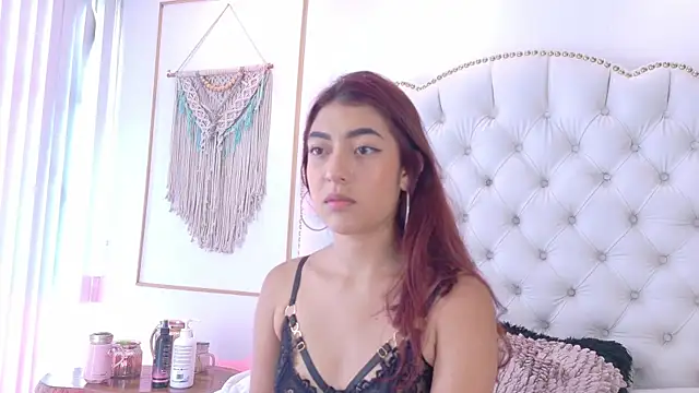 Sara_funy's Live XXX Chat