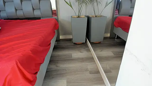 Charlie___Musk live XXX chat