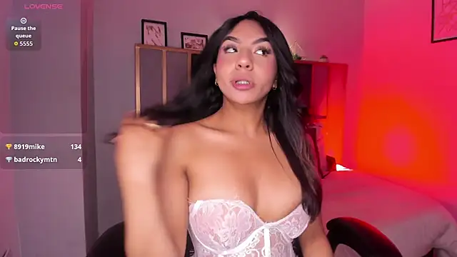 Lola_12_のライブXXXチャット