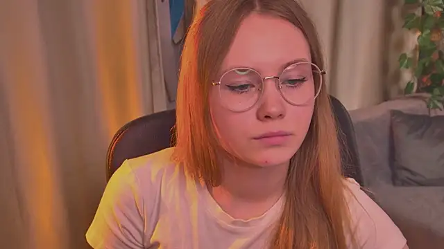 FloraLarsson: απευθείας συνομιλία ΧΧΧ