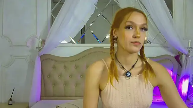 Chat +18 de AvaLarson ao vivo