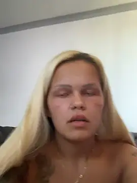 Webkamerová show BlondeMilfXo