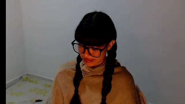 Chatroom XXX en direct de meganmiauu