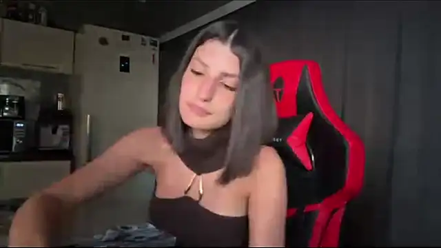 MichelleNicolee's Live XXX Chat