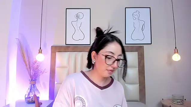 Živý XXX chat Emilywatsonn