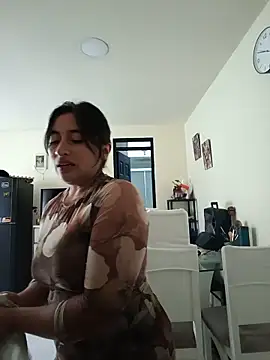 Chat +18 de LisaHadwin ao vivo