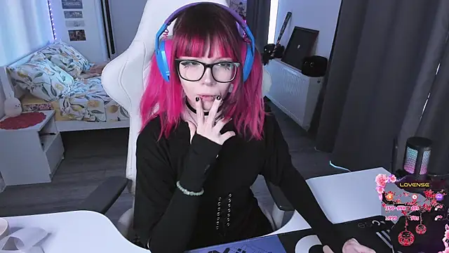 Chatroom XXX en direct de Yumi_Youkai