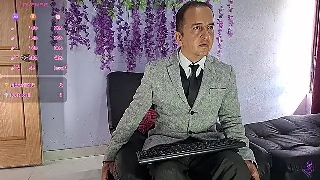 Chat +18 de GreisyAndHazzan ao vivo