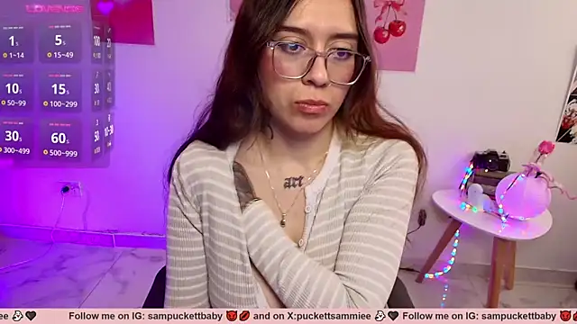 Chat +18 de Sampuckettbaby ao vivo