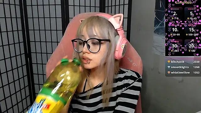 Chat +18 de SaxonDibs ao vivo