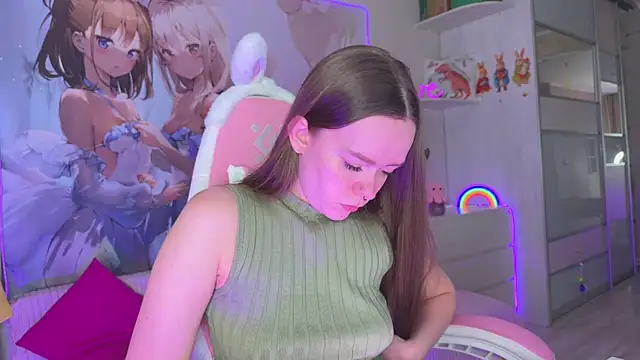 Онлайн чат XXX CheekySashaCharm