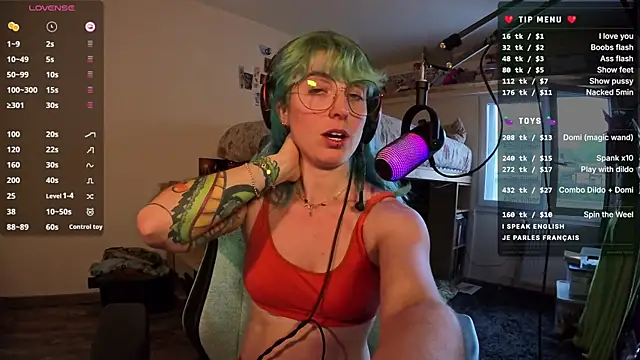 Chat +18 de Lovilyn24 ao vivo