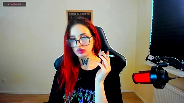 your_tora's Live XXX Chat