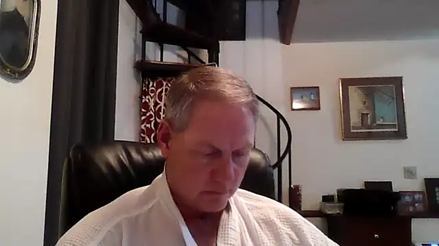 Muffsfriend8364's Live XXX Chat