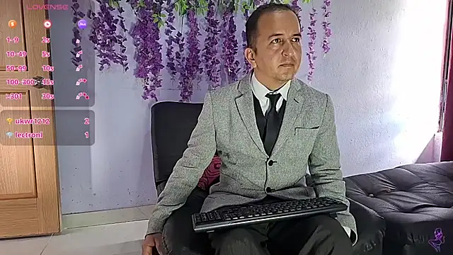 Chat +18 de GreisyAndHazzan ao vivo