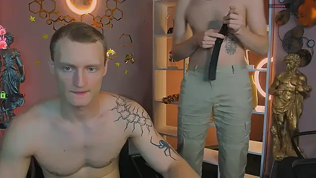 mike_crist élő XXX-chatje