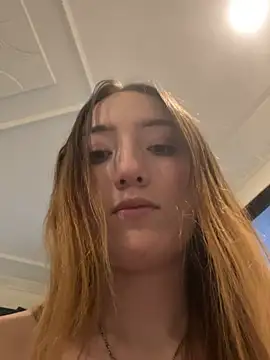 Chat +18 de Valery_Salmons ao vivo
