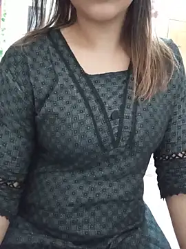 Chat +18 de Tanha18 ao vivo
