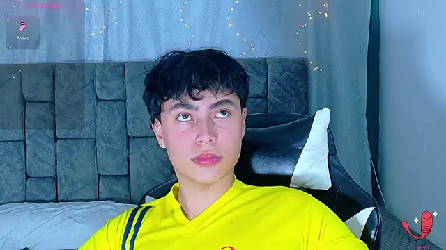 Dantekent XXX чат на живо