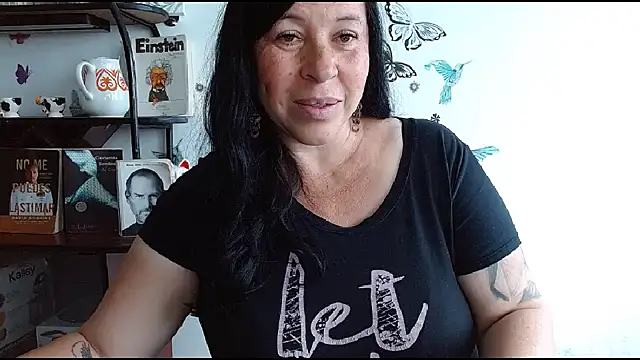 LauraMallioni – Live XXX-chat