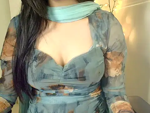 CUTE_princess_143 Chat XXX live
