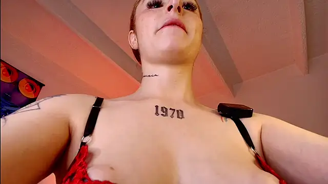 Bennuluspeach_ Adlı Modelin Canlı XXX Sohbeti