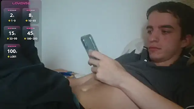 Tombgy07 élő XXX-chatje