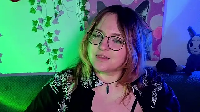 Chat +18 de ZayaRush ao vivo