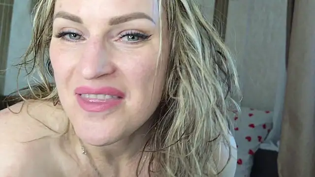 Chat +18 de AnyutaSweety ao vivo