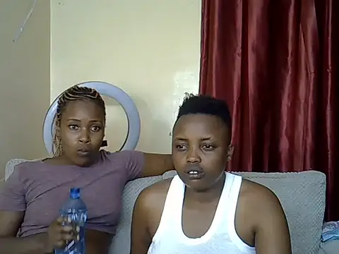 ebonyafriqueen1のライブXXXチャット