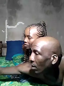 XXX chat uživo modela longdickson12345