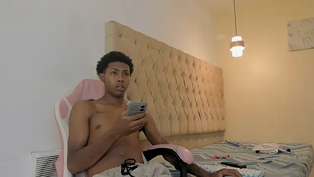 Jax_Maliq Chat XXX in diretta